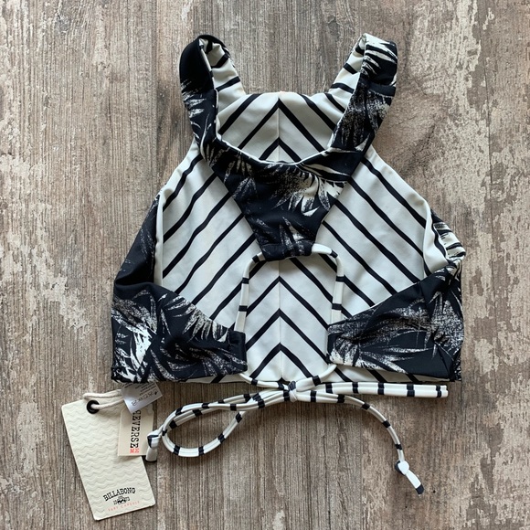 🔥🔥BILLABONG - ISLAND HI NECK BIKINI TOP🔥🔥 - Picture 8 of 8